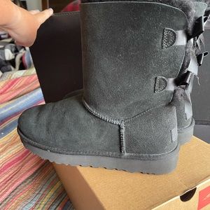 UGG-Bailey Bow II with cleaning kit